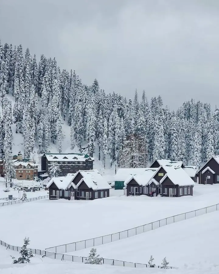 Kashmir lake